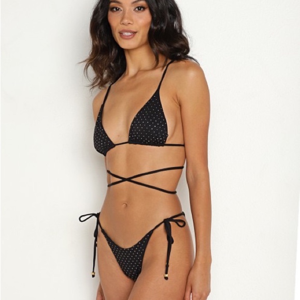 L Space Kara Bikini Top Black - Small - NWOT